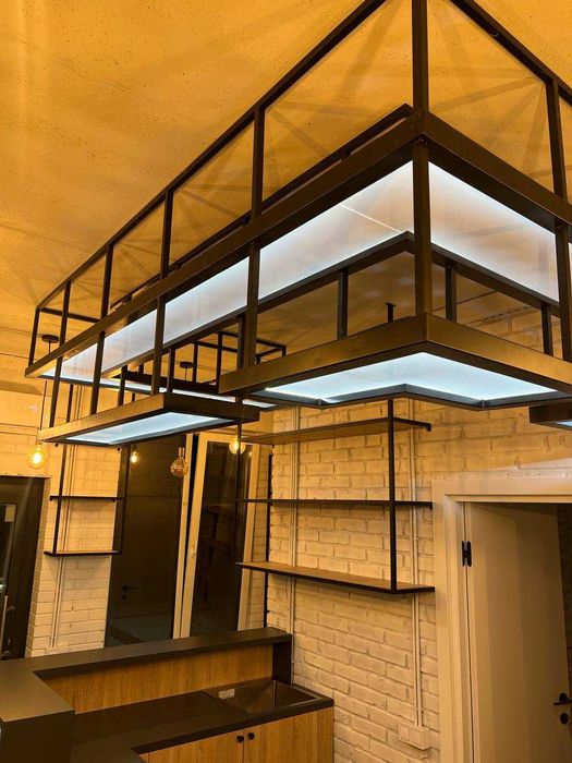 Мебель для кофеен/кафе/баров в стиле лофт/столы/стеллажи/барные зоны