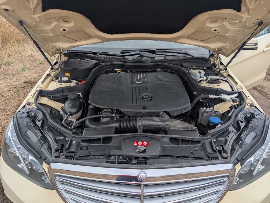 Mercedes E-Class 2015 Универсал