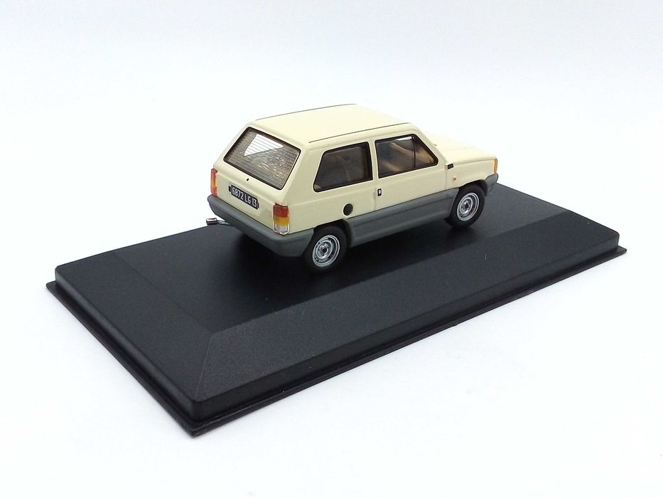 Fiat Panda 34 - skala 1:43 - IXO