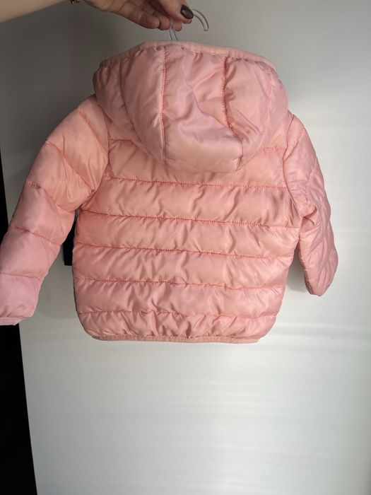 Kurtka puffer z kapturem kurtka pikowana H&M