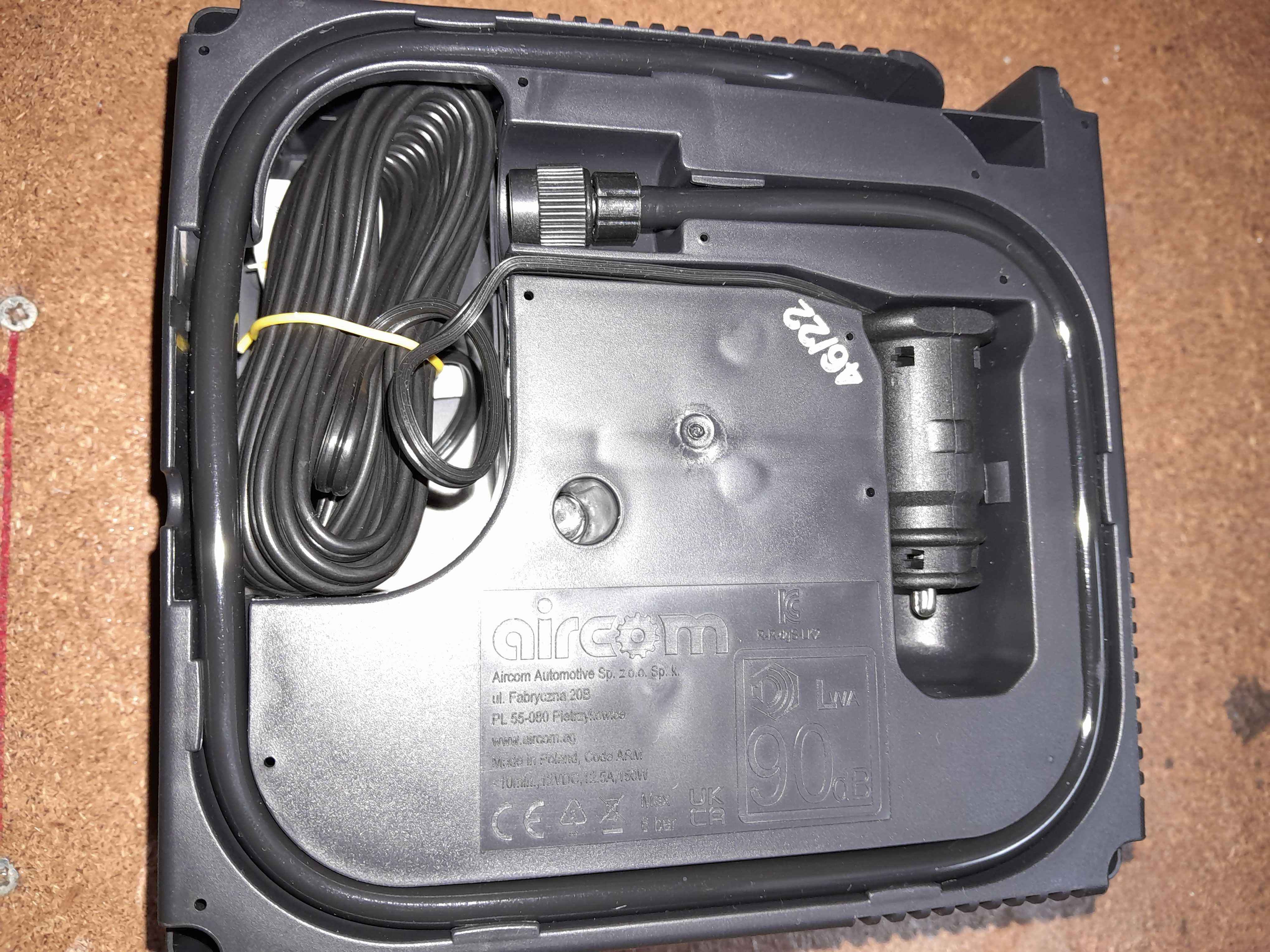 Honda Jazz kit  pneu suplente e tapetes borracha , Seat e VW
