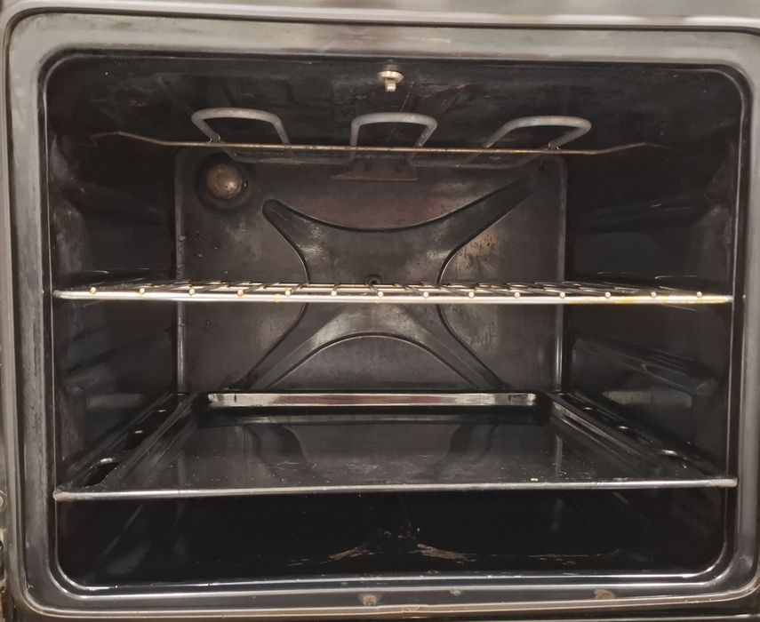 Forno de encastre Teka