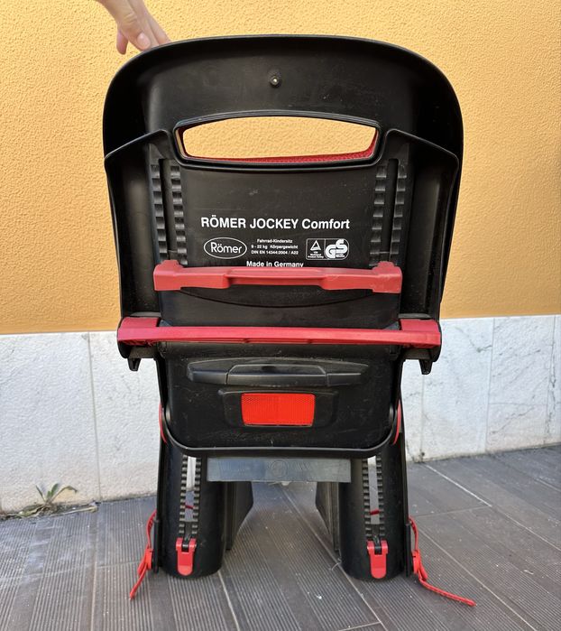Cadeira Romer porta-criança bicicleta