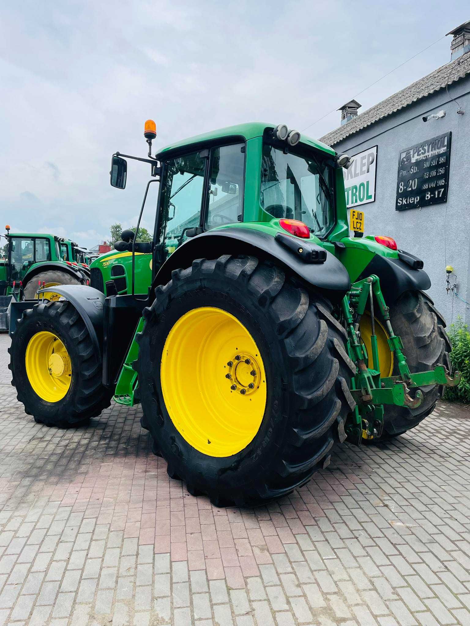 John Deere 7530 PREMIUM, 205KM! bardzo ładny! TUZ! 5 sztuk! 7430,6930