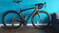 Rowwr szosowy KTM Revelator 6000 Sram Force AXS, roz  XS 49 cm