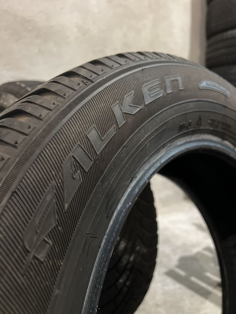 215/65/17 Falken Zimowe