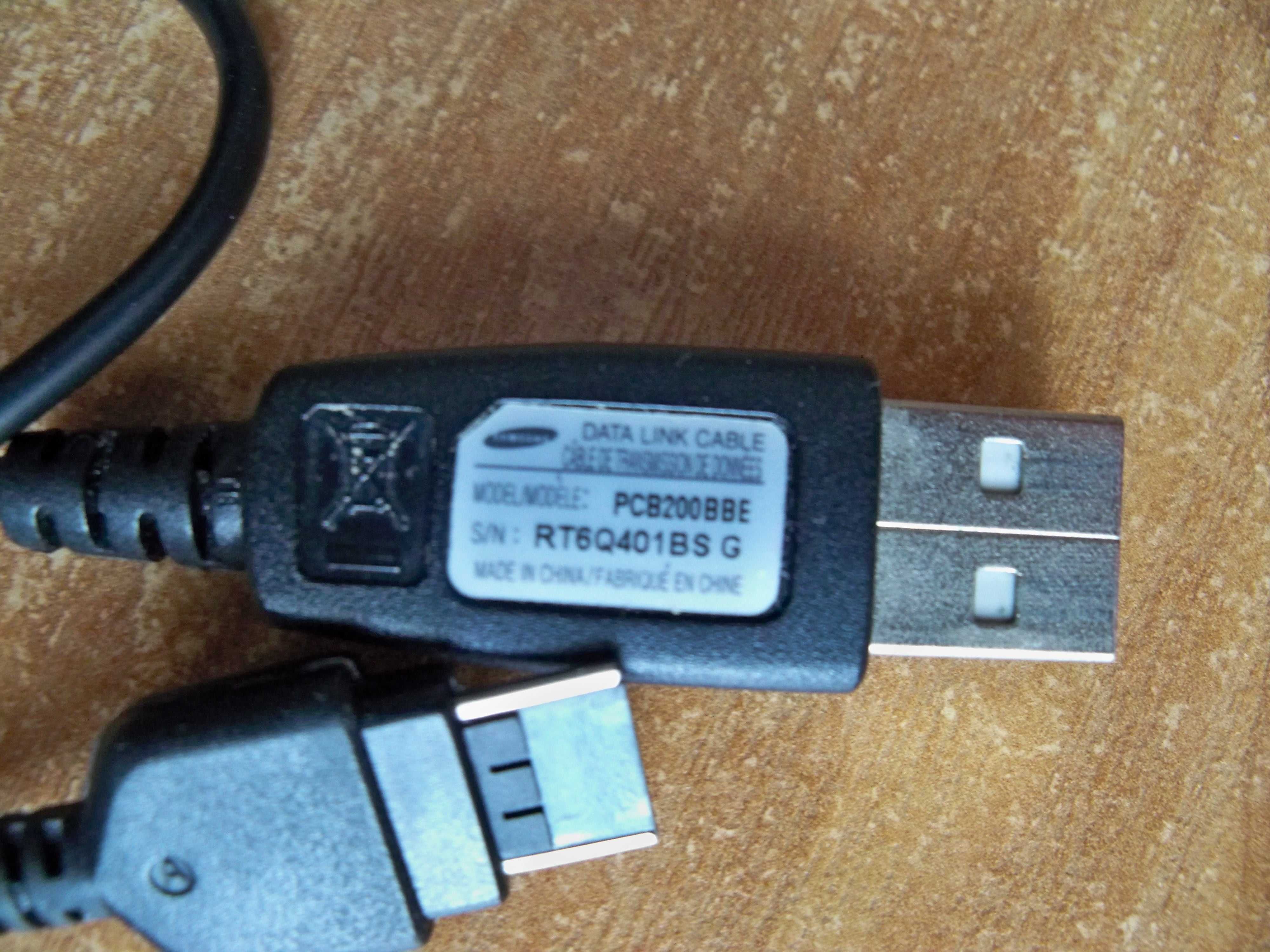 Kabel do transmisji danych USB Samsung PCB200BBE Połącz. telefonu z PC