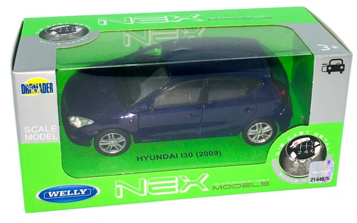 Hyundai i30 model metal WELLY 1:34 granatowy