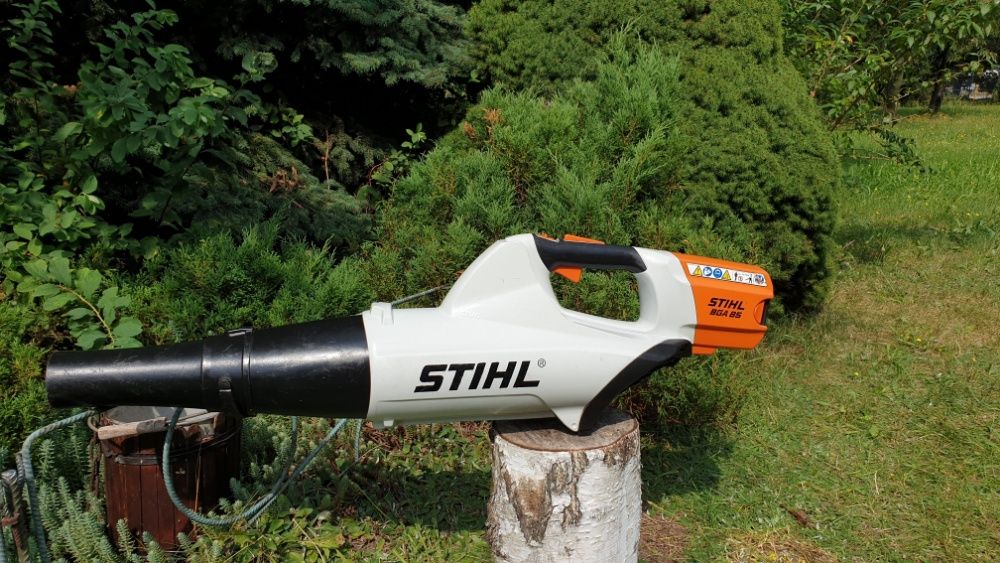 Dmuchawa do liści i śniegu STIHL BGA 85