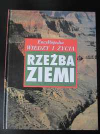 Książka, album  Encyklopedia Wiedzy i Życia, Rzeźba ziemi