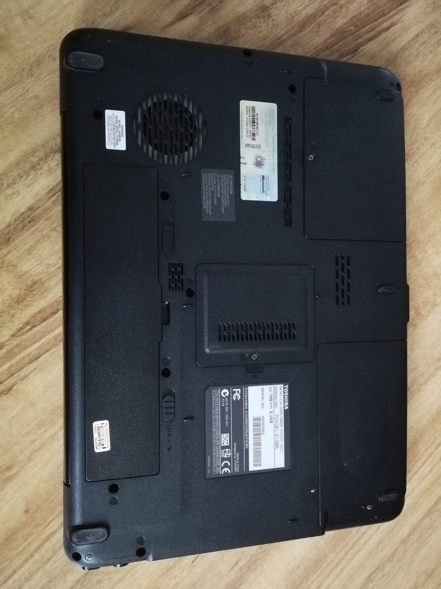 Laptop Toshiba Satellite A305