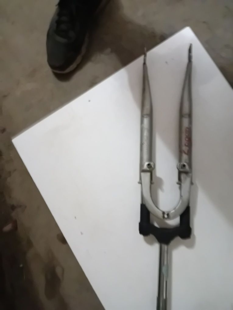 Widelec z amorem 28