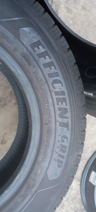 Opony 2szt DEMO 215/65/15C 104/102T Goodyear Efficient Grip Cargo
