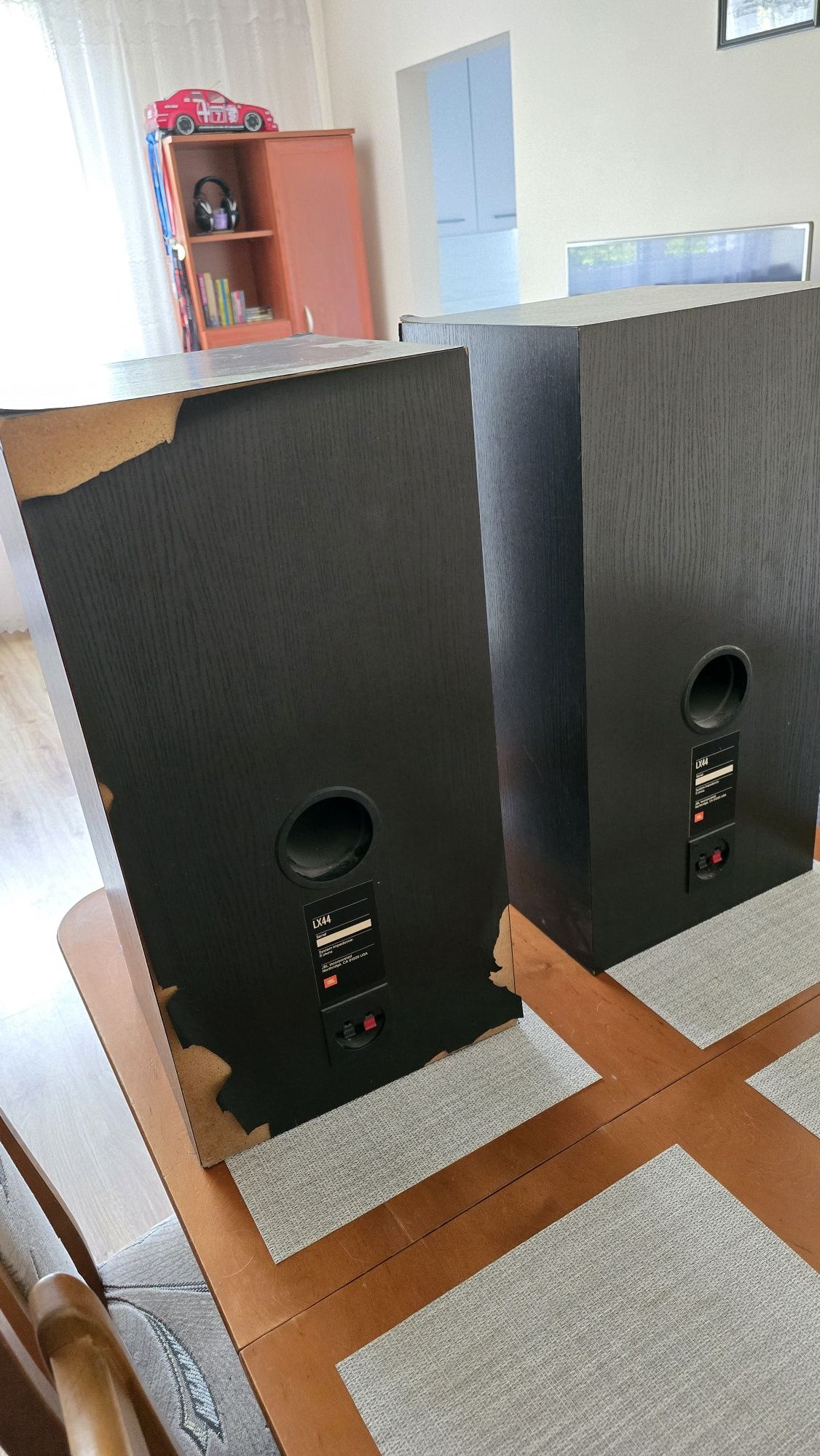 Kolumny JBL LX44