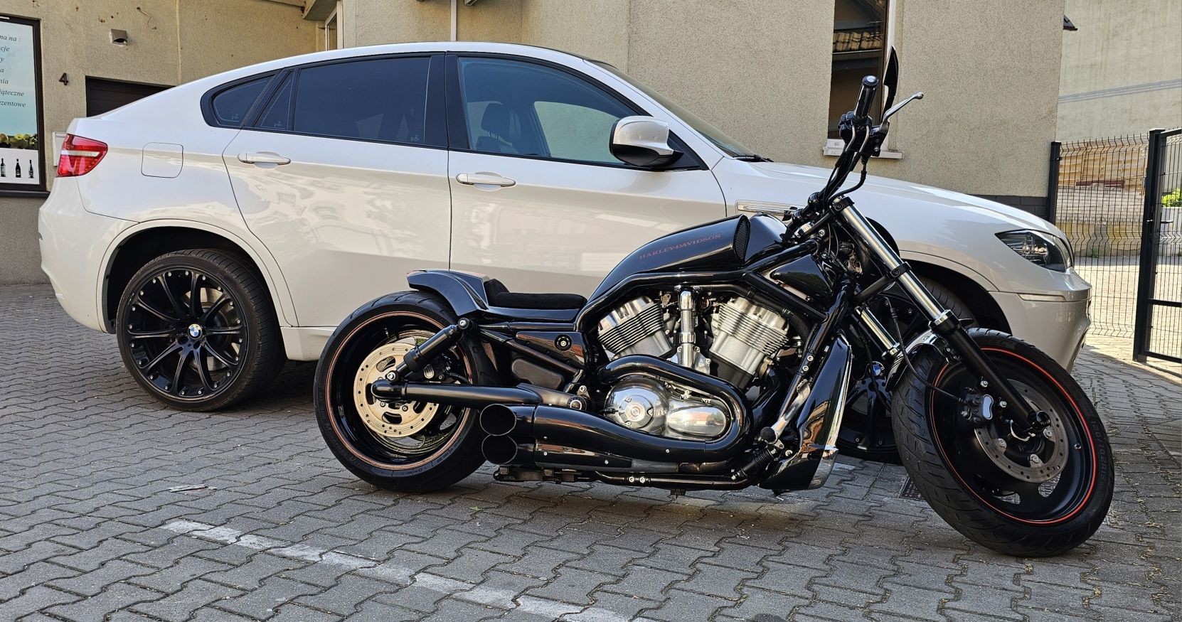 Harley Davidson V-Rod "Pneumatyczne zawieszenie"