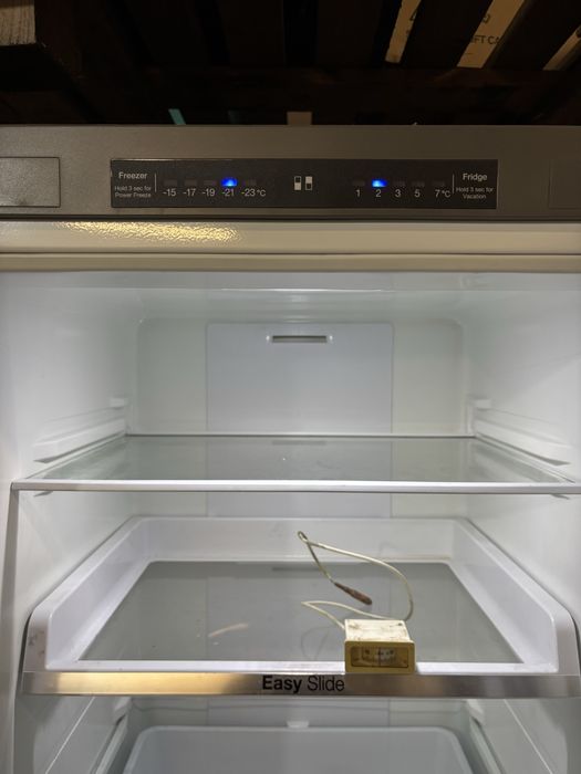 Холодильник Samsung invertor