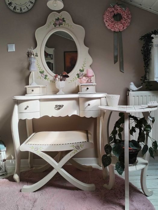 Toaletka Prowansja rękodzieło