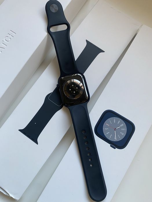 Apple watch serie 8 semi-novo 45mm 93% de bateria