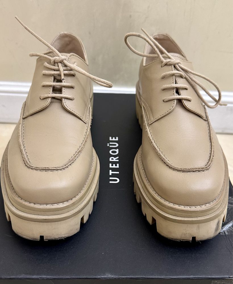 UTERQUE Massimo Dutti шкіряні туфлі на шнурках бежеві туфли кожаные 38