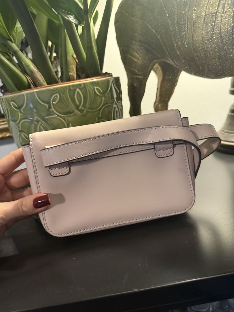 Nerka torebka Michael Kors pudrowy róż