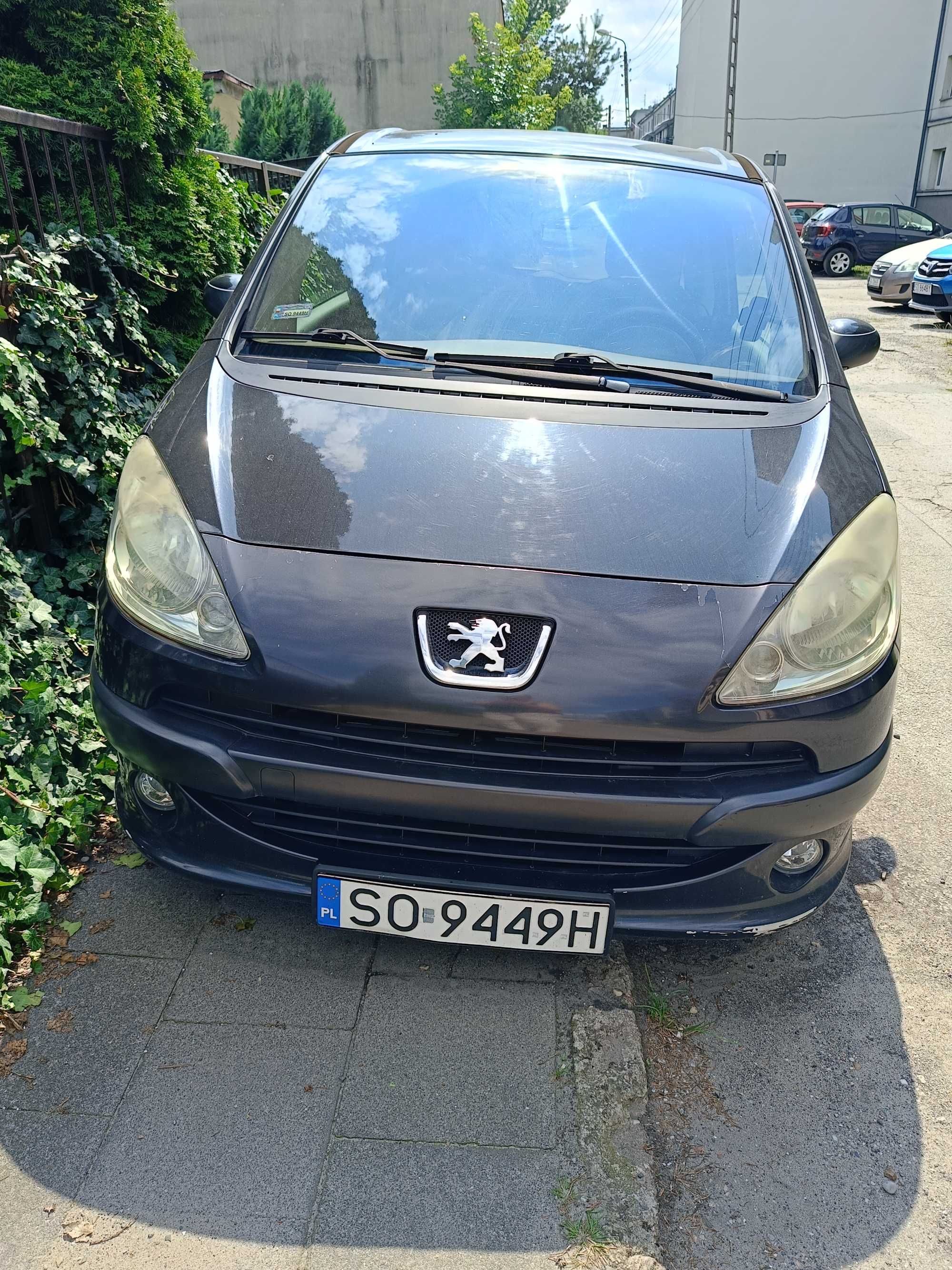 Peugeot 1007 rocznik 2005 sprzedam