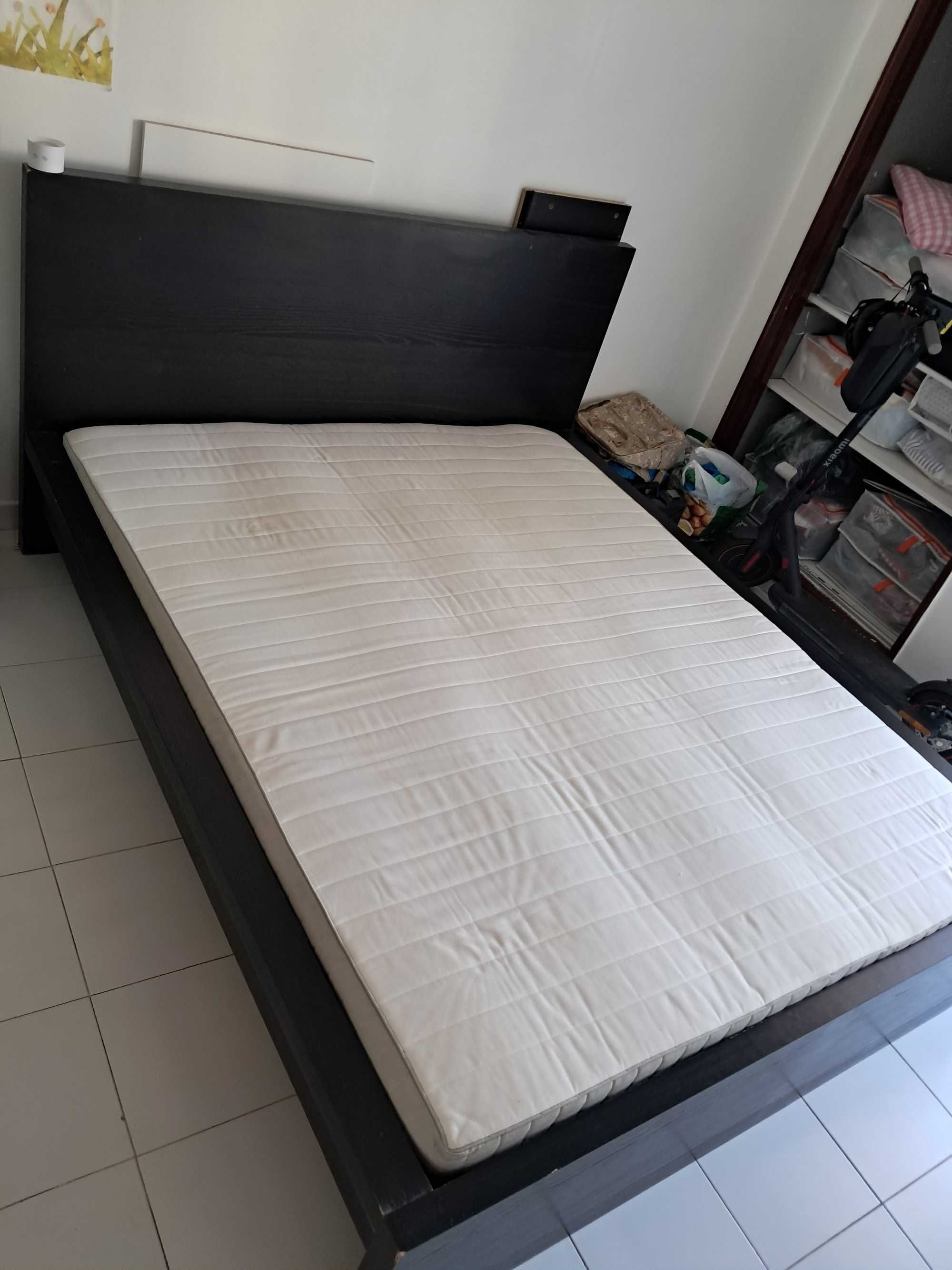 Cama malm 160x200 preta