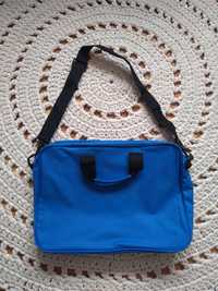 Niebieska lekka torbka na ramię lub do ręki