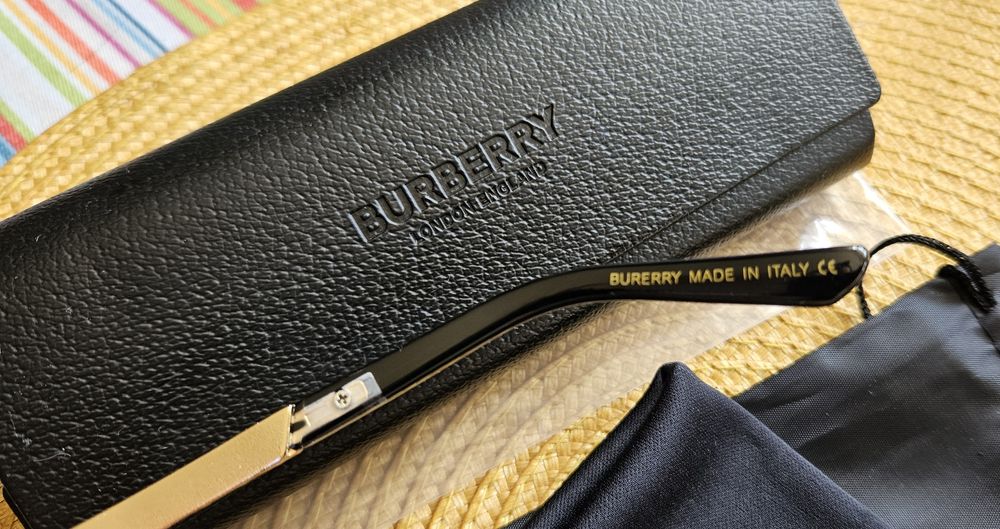 Okulary Burberry oprawki zerówki model unisex piękny model złoto