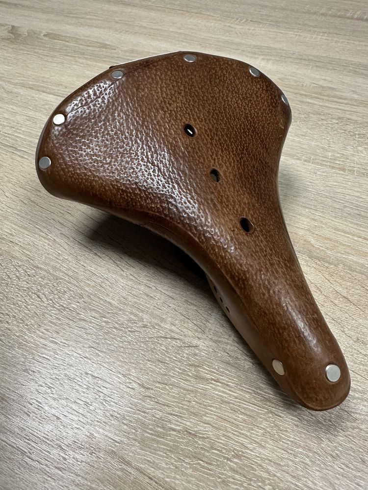 Retro siodełko skórzane Brooks B 67 S