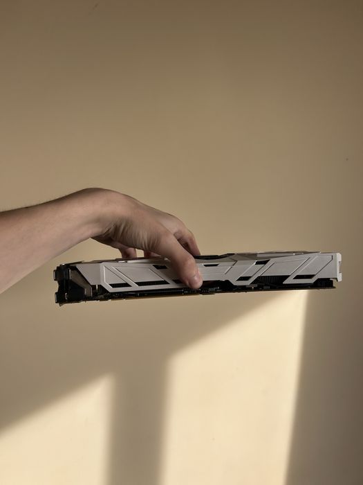 GTX 1080 TI 11Gb Gddr5X Gigabyte Gaming Oc Відеокарта не робоча