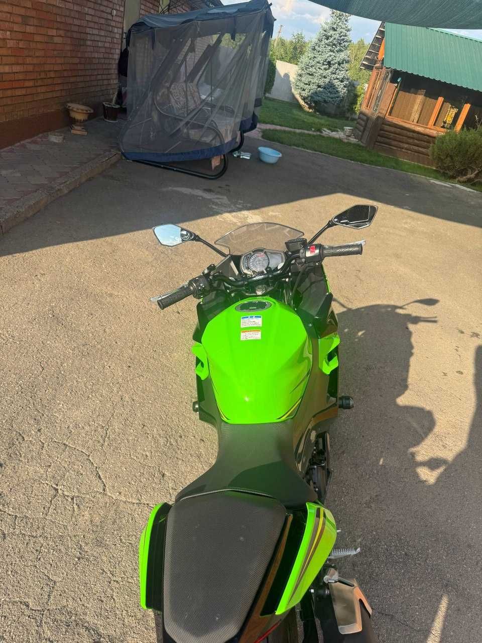 Kawasaki ninja 400
