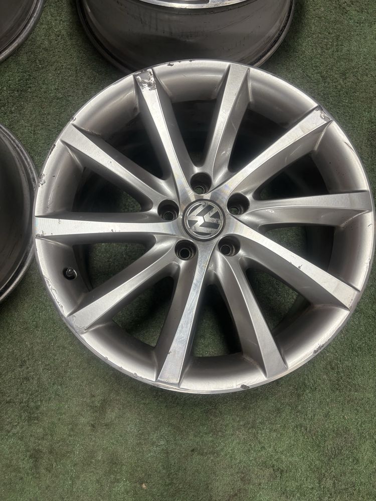 5x112 VOLKSWAGEN 8J18 ET44 57,1 felgi aluminiowe vw seat audi skoda