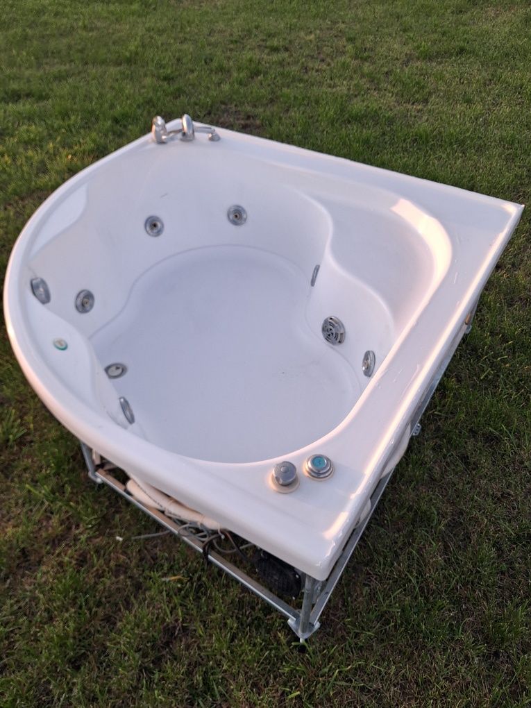 Sprzedam wane hydromasażem