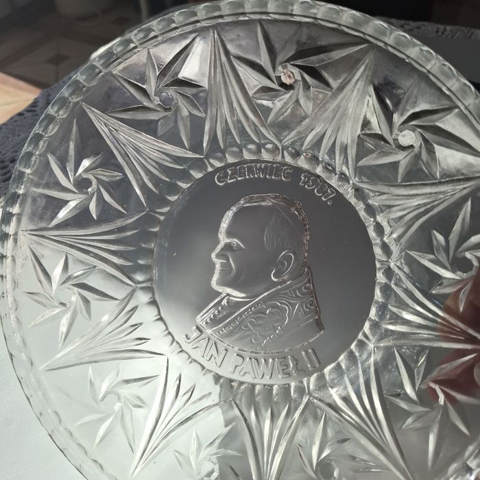 Talerz kryształowy z motywem Papierza