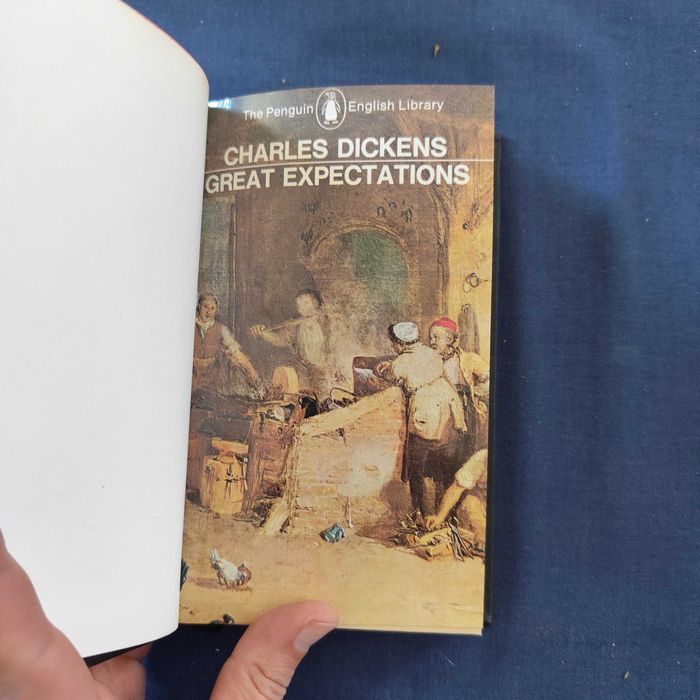 Charles Dickens - Great Expectations (em inglês)