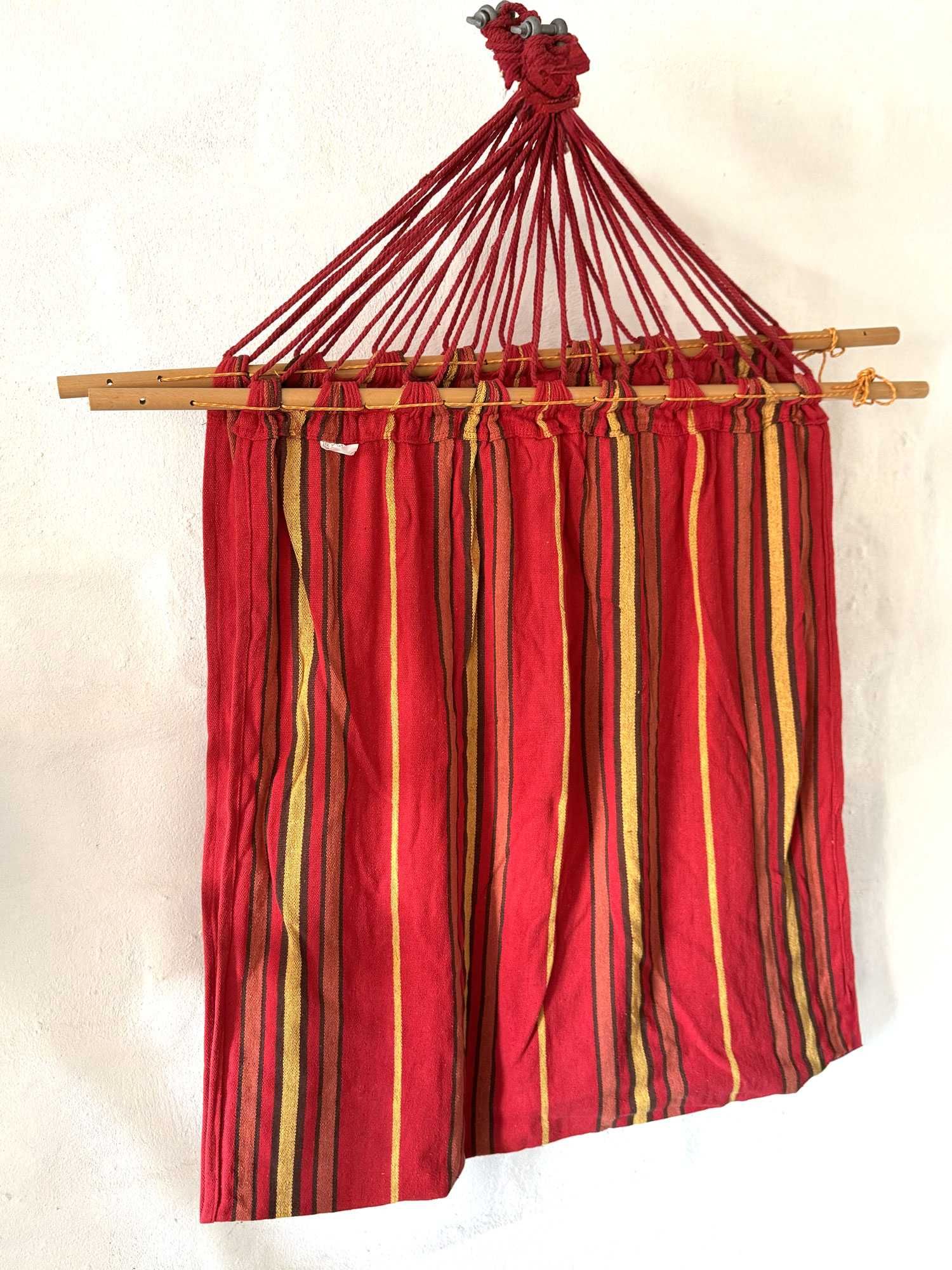 Conjunto rede e suporte Ikea – ideal para jardim/varanda
