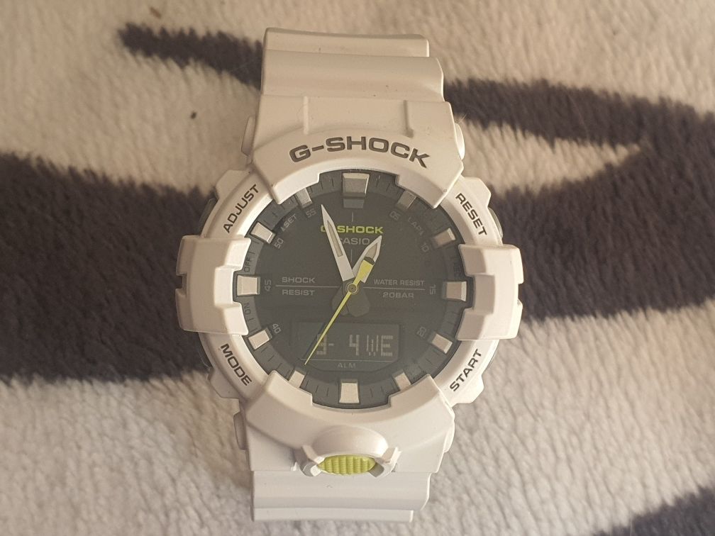 Casio g-shock Ga 800sc biały zadbany beż wad