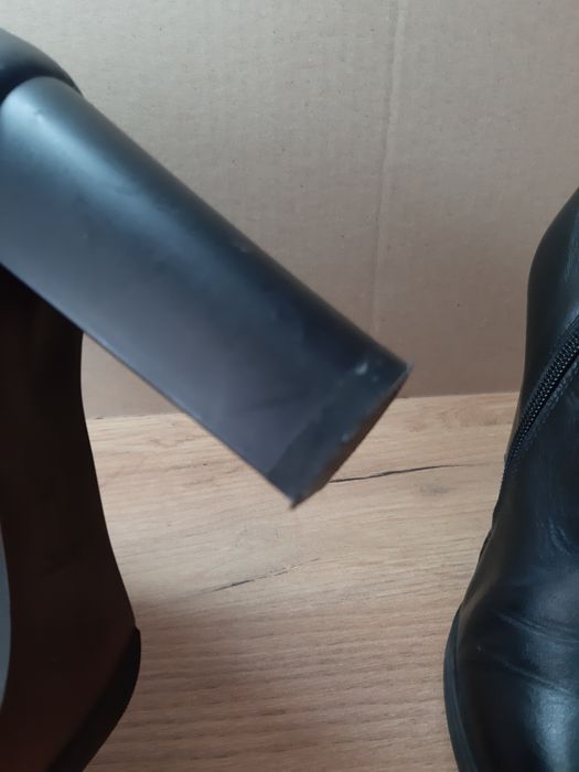 Жіночі шкіряні черевики ботильони