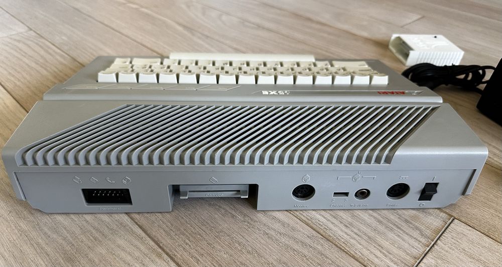 Atari 65XE + zasilacz + A8PicoCart, super stan, sprawny 100%