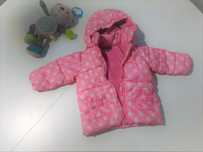 Zimowa kurtka Benetton baby 68 różowa w białe kropki