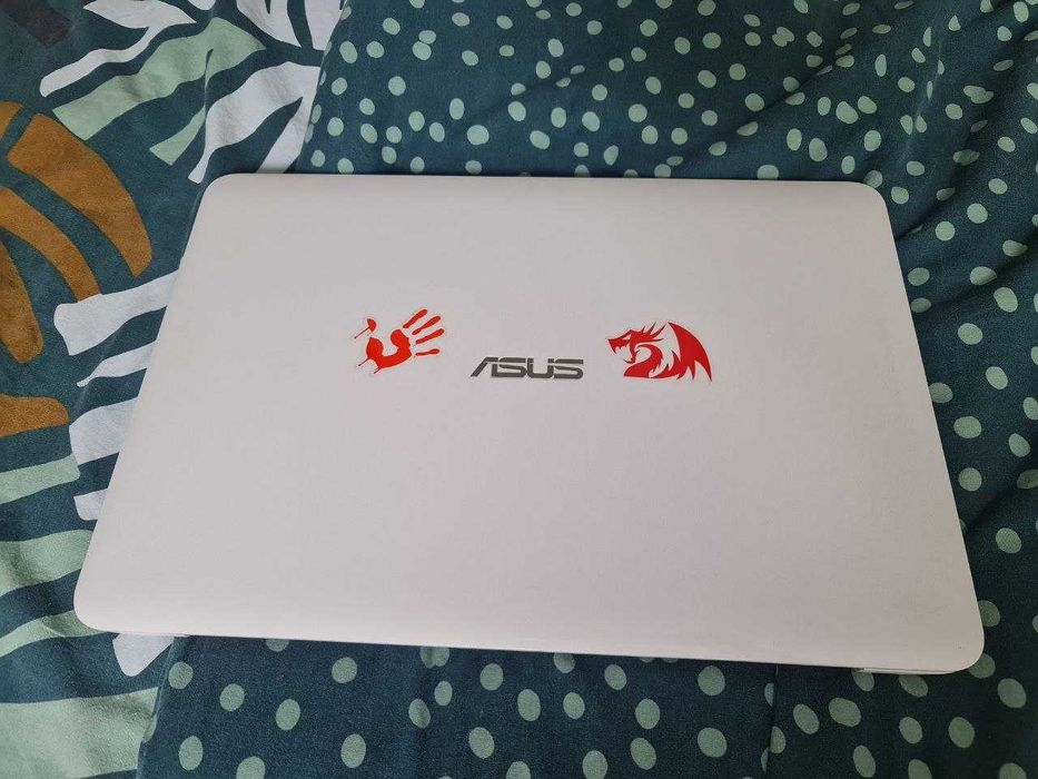 ASUS X556UQK, Intel i5-7200U, 16GB RAM, 480GB SSD, 15.6"