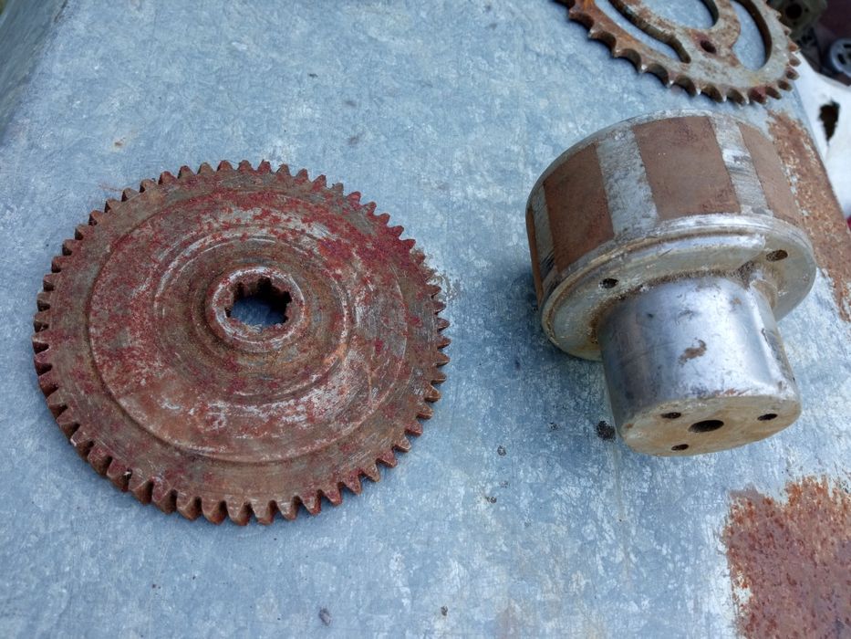 Продам колесо с мопеда Рига.Карпаты.