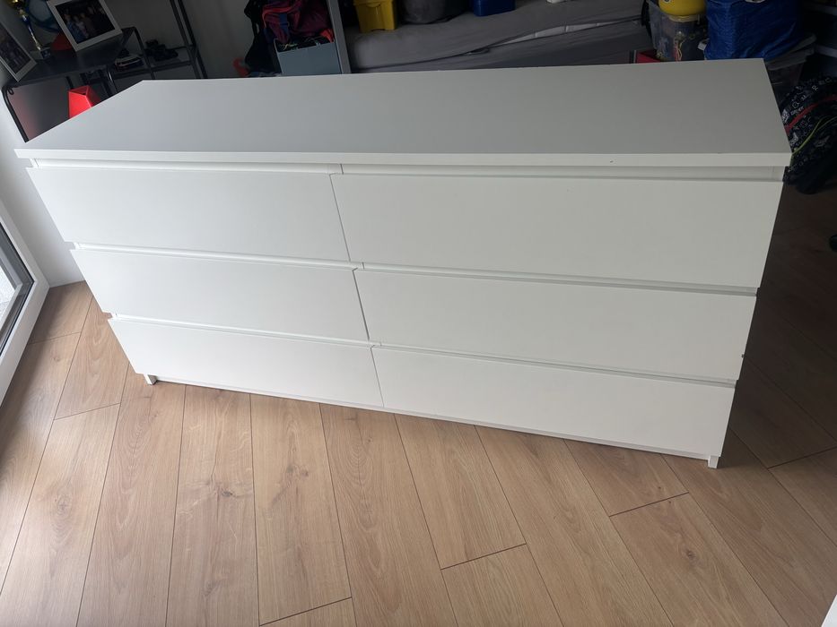 Komoda ikea malm