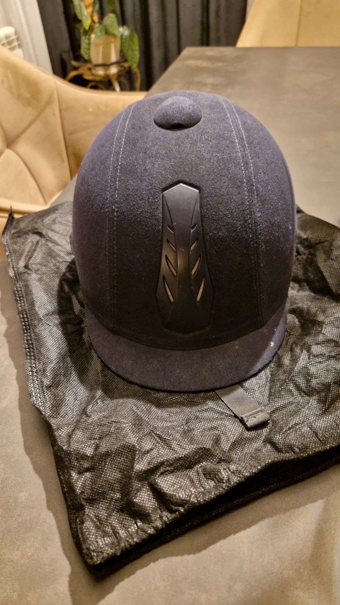 Kask jeździecki Horze
