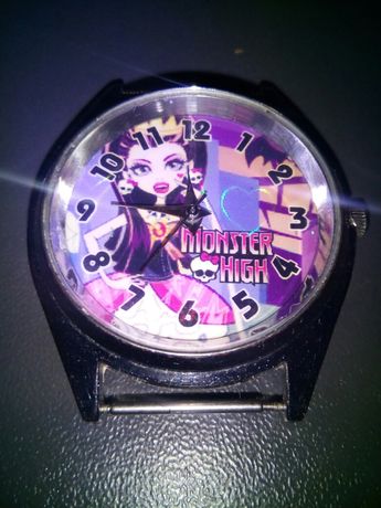 Часы Монстер Хай (Monster High)