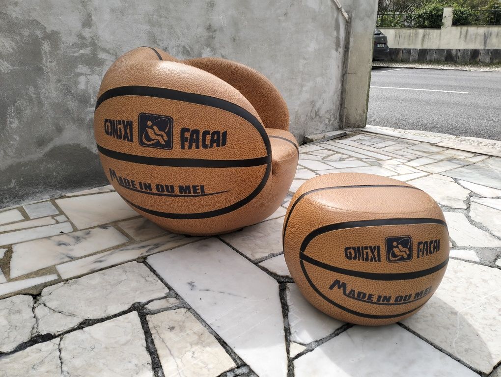 Conjunto poltrona Beisebol giratória com banco