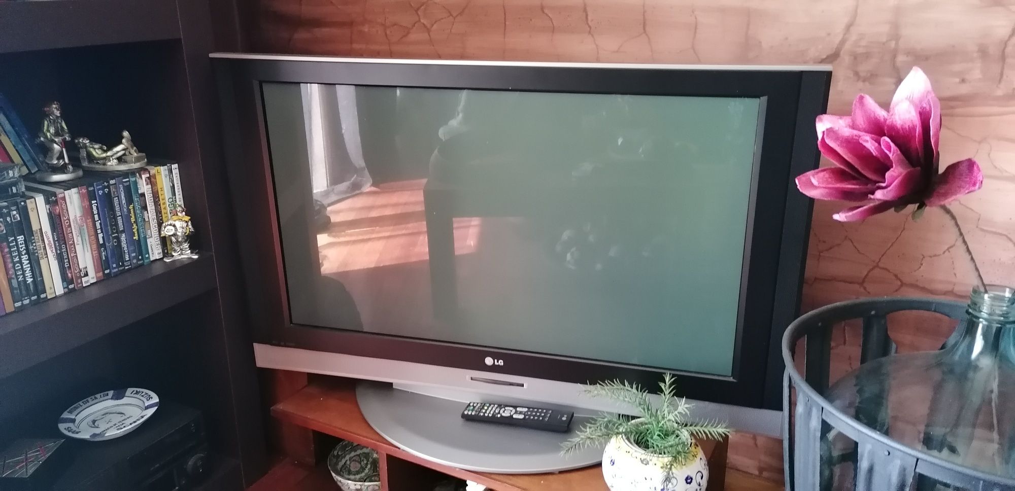 Tv lcd usada em bom estado