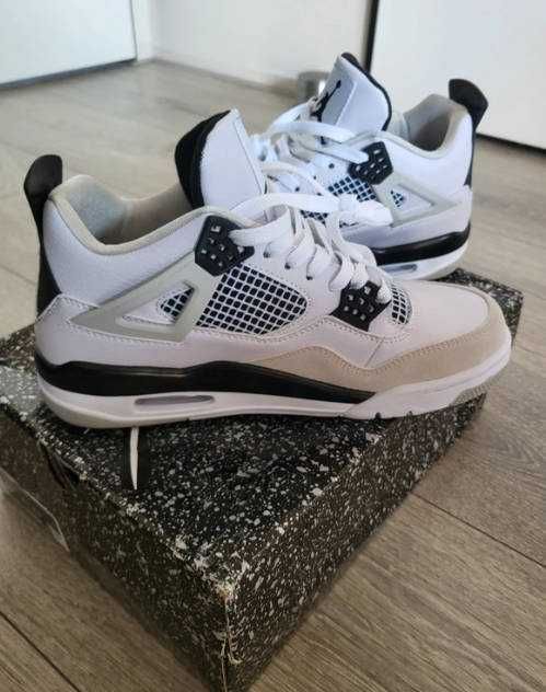 Jordan 4 military black size 39