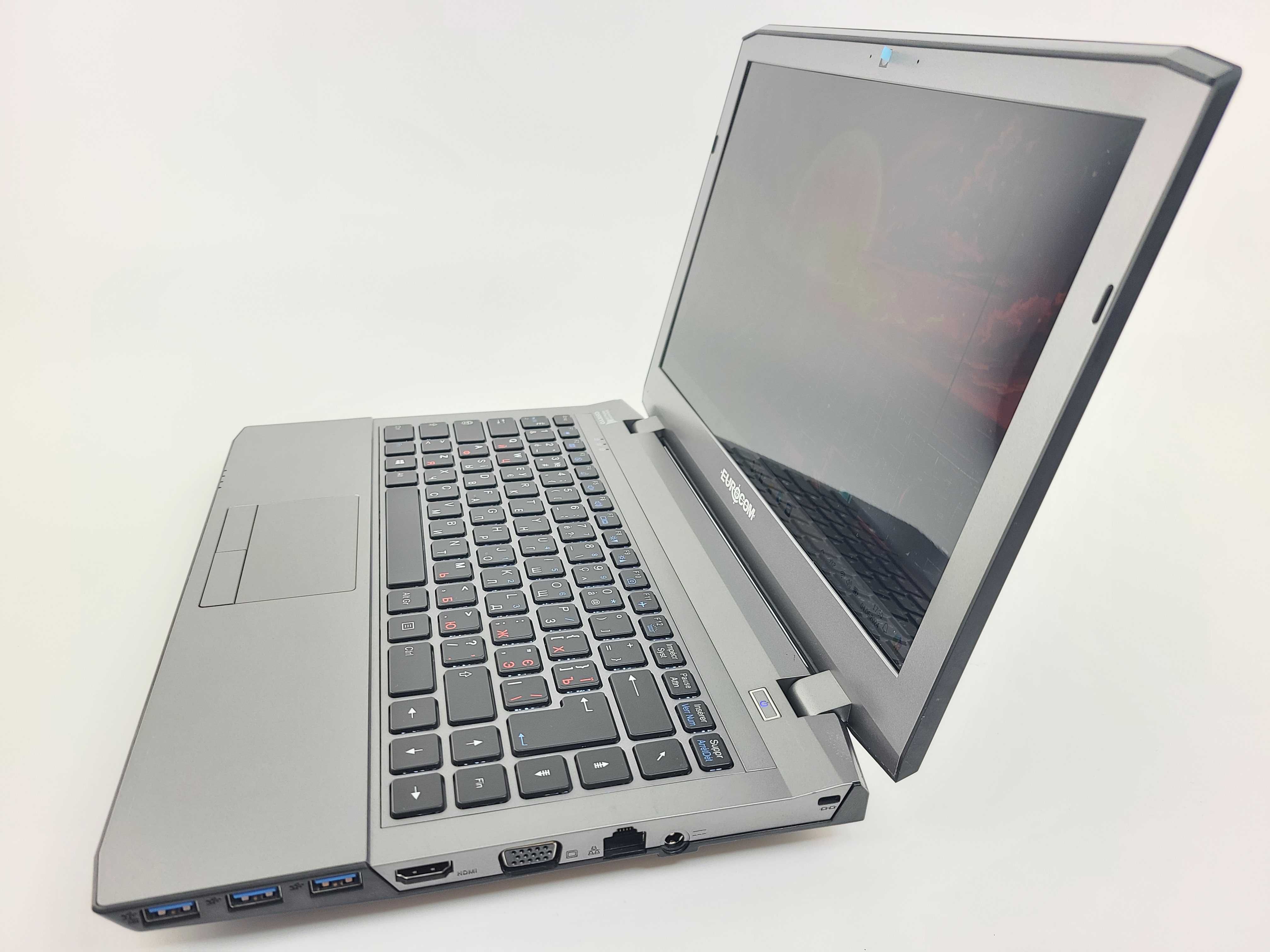 Ноутбук Clevo баребон W230SS i7-4800MQ(змінний)|GTX 960m|8Gb|480Gb