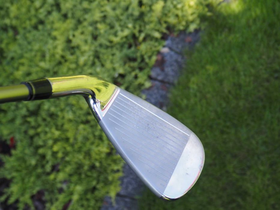 Kij do golfa Wilson Staff Iron 7
